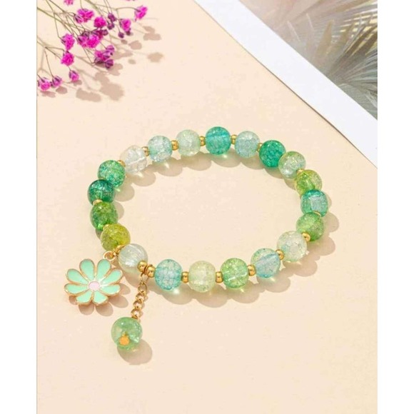 Green 8mm Flower Bracelet - Picture 2 of 4